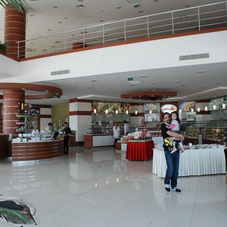 Güllüoğlu Antalya Airport Şubesi 1